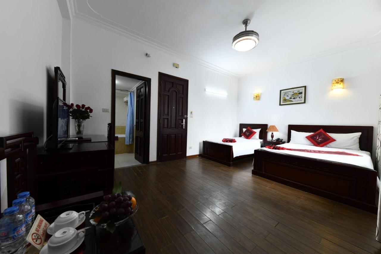 Hotel Phoenix Legend & Travel 3*