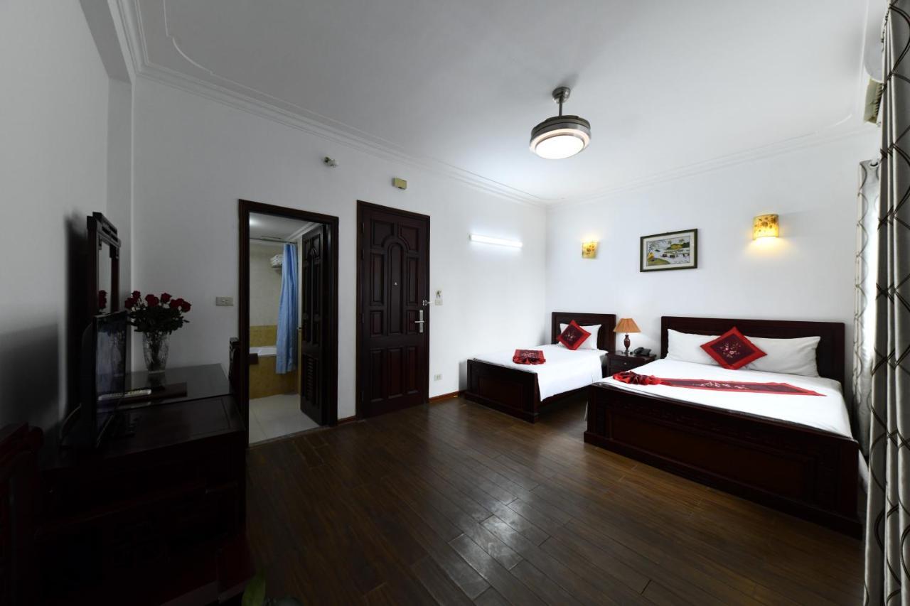 Hotel Phoenix Legend & Travel 3*